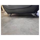 Bolin Furniture Modern PU Leather Chair