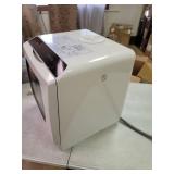 Hermitlux Countertop Dishwasher HMX-DW03 950W
