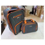 Rockland Fashion Softside Upright Luggage Set, Charcoal, 2-Piece (14/19)