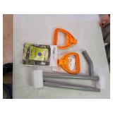 Ergie Shovel ERG-SNSH18 Steel Shaft Impact Resistant Snow Shovel, 18-Inch Shovel, 48-Inch Shaft, Push/Scoop Combination Blade