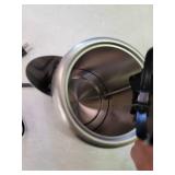 Amazon Basics Stainless Steel Fast, Portable Electric Hot Water Kettle for Tea and Coffee, 1.7-Liter, Silver