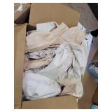 Queen Bedding, Random