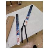 Bosch ICON Wiper Blades 24A18A (Set of 2) Fit Acura: 14-04 TL, GMC: 19-18 Terrian, Hyundai: 10-07 Elentra, 07-12 Santa Fe, Jeep: 19-18 Compass +More, Up to 40% Longer Life, Frustration Free Packaging
