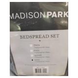 Madison Park MP13-2992 - Quebec King Size Quilt Bedding Set, Navy