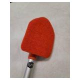 Scrub Brush With Extendable Pole