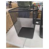 Greenco Small Trash Cans for Home or Office, 6-Pack, 6 Gallon Black Mesh Square Trash Cans, Lightweight, Sturdy for Under Desk, Kitchen, Bedroom, Den, or Recycling Can