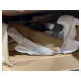 AmazonBasics High-Back Executive Swivel Office Desk Chair with Ribbed Puresoft