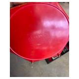 Musical jewelry box, chocolate tin, green jewelry box (no keys)