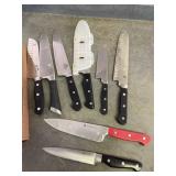 Kitchen knives, chicago, wolfgang puck, fabberware and more QTY 12