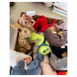 Large QTY TY Beanie babies, frog, pig, owl, whale and pig. see pics!