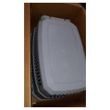 Amazon Basics Pet Carrier Kennel With Plastic Ventilation, 40-Inch