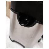 Cuisinart CCJ-500 Pulp Control Citrus Juicer, Brushed Stainless, Black/Stainless, 1 Piece