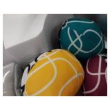 4momsÂ® mamaRoo 4 Multi-Motionâ¢ Baby Swing, Bluetooth Baby Rocker with 5 Unique Motions, Cool Mesh Fabric, Grey