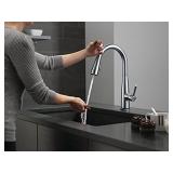 Delta Faucet Essa Touch Kitchen Faucet Brushed Nickel, Kitchen Faucets with Pull Down Sprayer, Kitchen Sink Faucet, Touch Faucet for Kitchen Sink, Touch2O Technology, Arctic Stainless 9113T-AR-DST