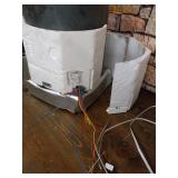 Suburban Mfg Co 5151A Sw16De W/H 16 Gal Dsi & Elec- Retail $679