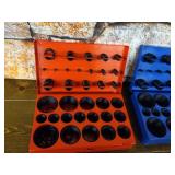 ORION MOTOR TECH 826pc Universal O Ring Assortment Kit in 32 Sizes | SAE and Metric O Ring Kit for Plumbing Automotive Faucet Repair More | Nitrile Rubber O Ring Set with 4 Pick & Hook