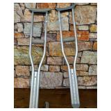 Days Standard Aluminum Crutches, Youth, Lightweight, Adjustable, Custom, & Comfortable Crutches, Helps Keep Weight Off Injured or Post-Operative Foot, Ankle, Knee, or Leg, Can be Used by All Ages
