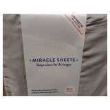 Miracle Sheets, Queen
