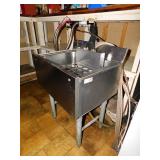 Ice Well w/Cold Plate and Soda Gun