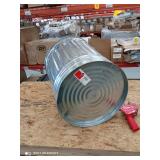 2 TOUGH GUY 2PYW6 31 GL Trash Cans