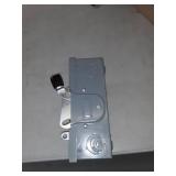 Box of SQUARE D D211N 30 Amps AC 240VAC Single Throw Safety Switch 2PST, AMOUNT UNKNOWN