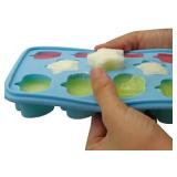 Mirenlife 17 Cube Premium Silicone Ice Cube Tray with Lid, Apple and Star Shape, Candy Mold, Chocolate Mold, Soap Mold, Blue