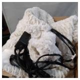 BROOKSTONE HEATED BLANKET, TWIN/FULL