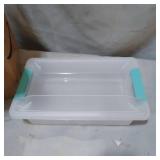 STERILITE SMALL CLIP LATCHED LID CLEAR STORAGE BOX
