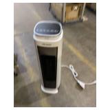 Pelonis Phtpu1501 Ceramic Tower 1500w Indoor Space Heater W/ Oscillation, Remote Base Cracked