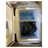 Cooluli - Classic 0.1 Cu. Ft. Mini Fridge - Pink