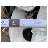 4 New DayLight 4’ LED Light Bulbs