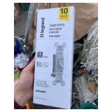 New Legrand 10 Toggle Sitch 15 amp