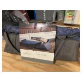 New Threshold Quality Log Tote