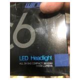 Set of 2  LED auto headlight bulb