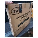 Regalo Easy Fit Plastic Adjustable Extra Wide Baby Gate