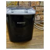 Igloo 26-Pound Automatic Ice Cube Maker