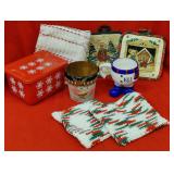 Miscellaneous XMas Decorative Pot Holders /Decor