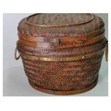 Wicket Baskets (2 w/lids)