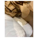 OEKO-TEXO STANDARD 100 SET OF 2 WHITE PILLOWS