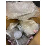 WHITE CUPCAKE/SWEETS TOWERS