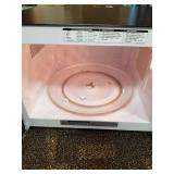 BLACK+DECKER EM031MB11 Digital Microwave Oven with Turntable Push-Button Door, Child Safety Lock, 1000W, 1.1cu.ft, Stainless Steel, 1.1 Cu.ft