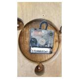 2 framed prints (largest is 15 x 12) and New Haven clock (works)