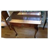 Side table with pull out 26 x 18 x 30