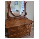 Vintage oak dresser with Mirror 74X47X21