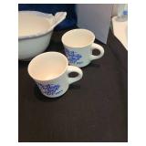 Ceramic duck bowl, muffin pan, mugs