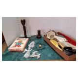 Cutter cutters, measuring cups and utensils