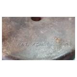 Cast iron cornbread skillet, cast iron skillet and round pan