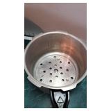 2 Presto pressure cookers (one missing top)