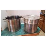 Denmark stockpot w/steamer and stock pot