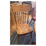 Pedestal claw foot oak table (30 x 72 x 48 not including leaves), 2 captain chairs, 4 chairs and 2 leaves (10" each)